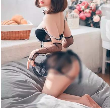 Na Thỏ Hà Phương lộ clip 3 phút bên bạn trai