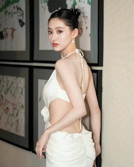 Hồ Liên Hinh lộ clip